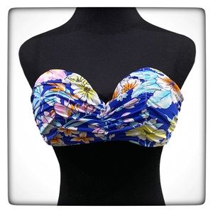 Radio Fiji Bikini Top Size Small Floral Beach Resortwear Spring Summer